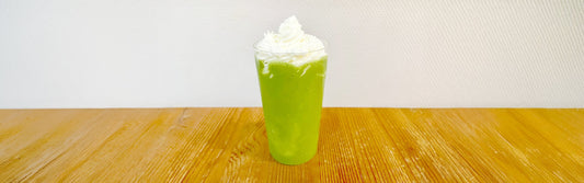 甘さ控えめ。豆腐アイスを使った抹茶のフローズンドリンク